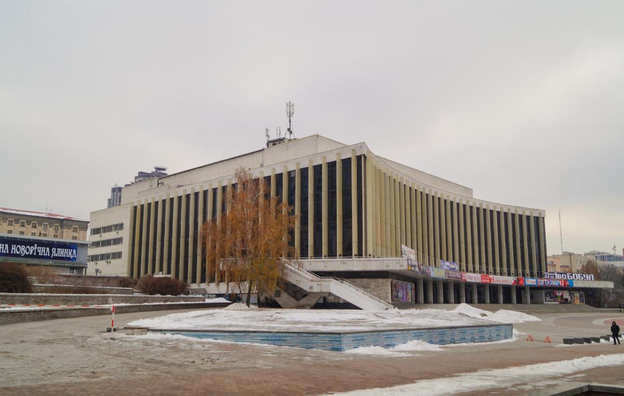 Apartment по улице большая васильковская, 114